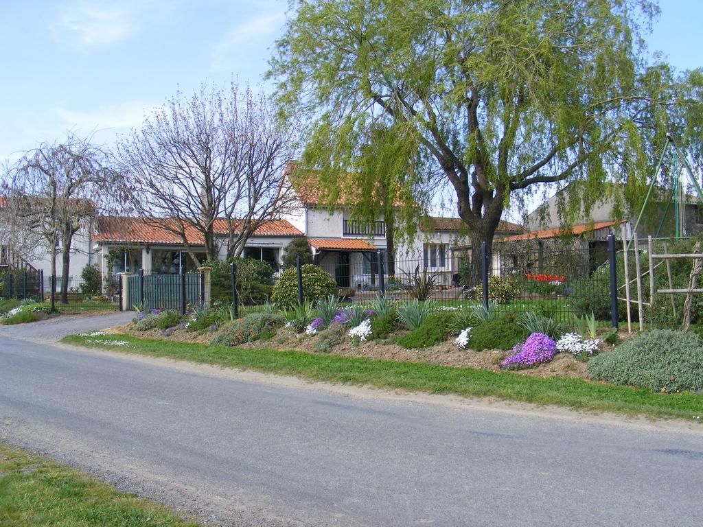 Chambres D'Hotes Vignes Et Loire Drain Dış mekan fotoğraf